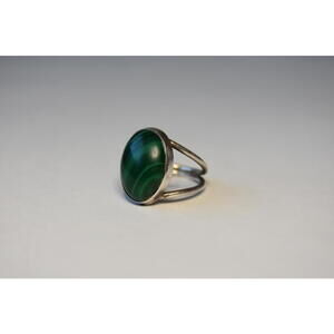 Vintage Modernist Style Sterling Silver Malachite Ring